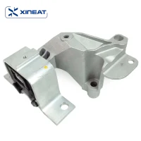 112105867R Engine Mount For RENAULT Manufactured By XINUN Auto Parts - view 1