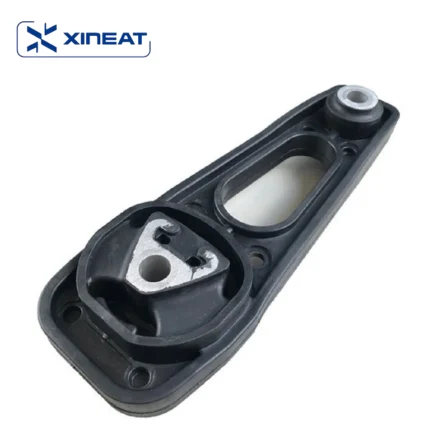 8200805813 Engine Mount For RENAULT DUSTER(2011-2014) DACIA DUSTER(2010-2013) Manufactured By XINUN Auto Parts